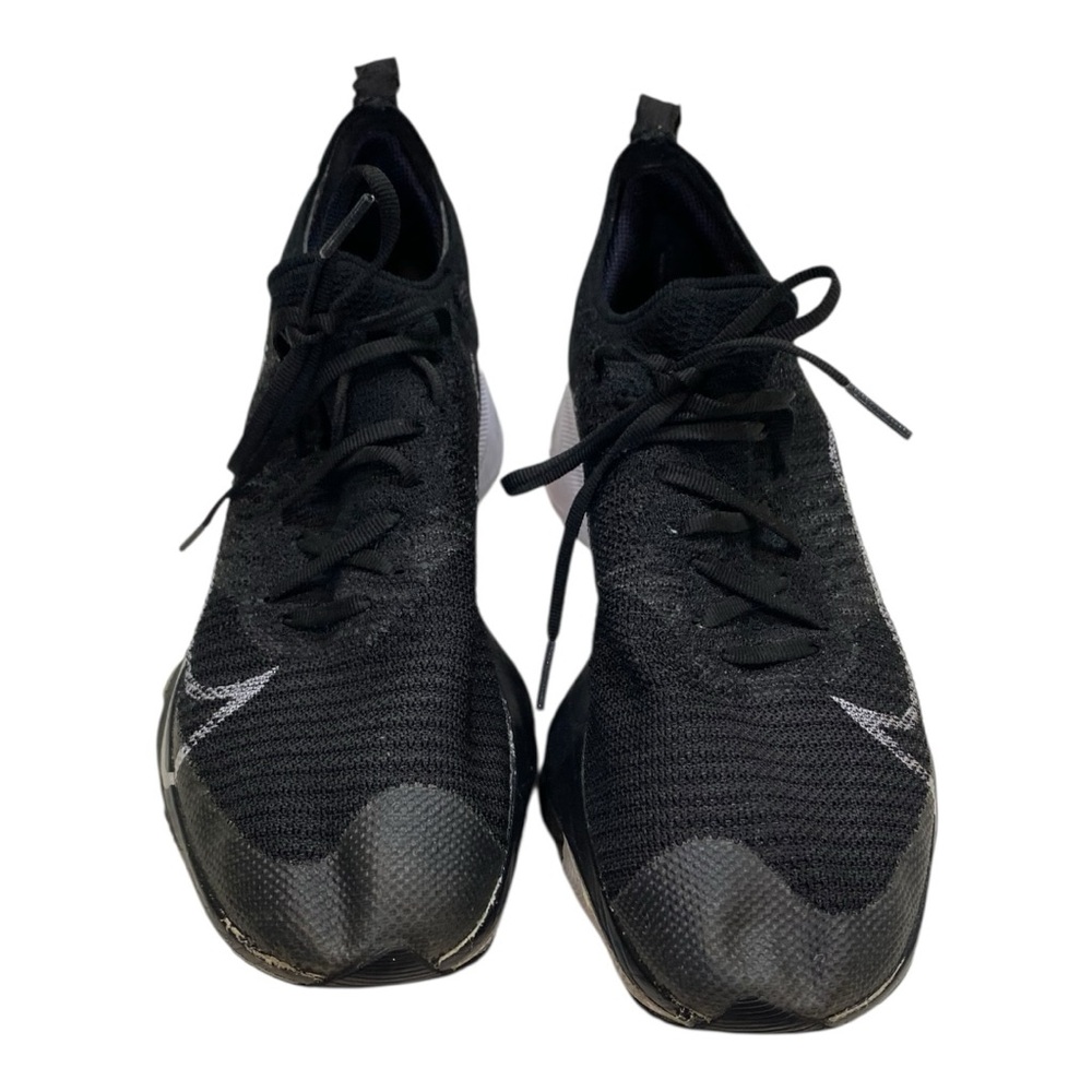 Nike Black and White Women's Sneakers EUC CB8
